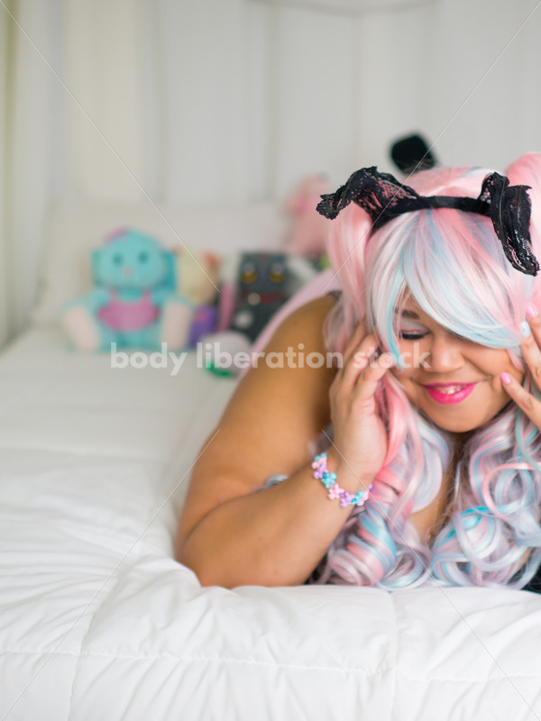 Cosplay Stock Photo: Plus Size Lolita Relaxing - Body Liberation Photos