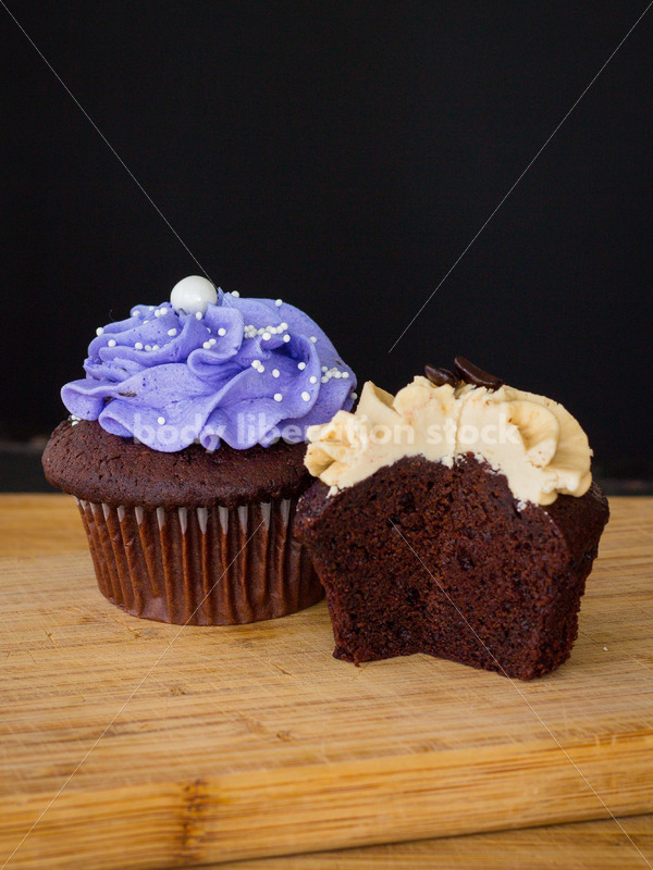 Intuitive Eating Stock Photo: Cupcakes on Wooden Cutting Board - Body Liberation Photos