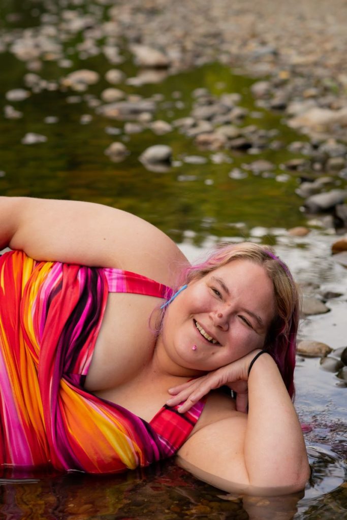 20 Plus-Size & Body-Positive Summer Stock Photos - It's time you were seen  ⟡ Body Liberation Photos