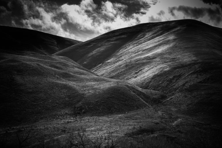 {wandering} Yakima Canyon, April 2022