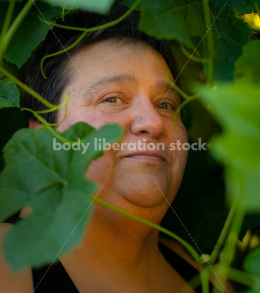 Health at Every Size Stock Photo: Diabetic Woman and Grapevine - It's time you were seen ⟡ Body Liberation Photos