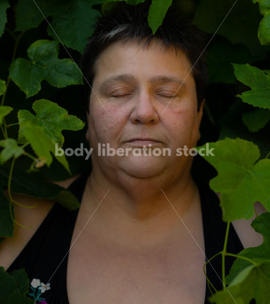 Health at Every Size Stock Photo: Diabetic Woman and Grapevine - It's time you were seen ⟡ Body Liberation Photos